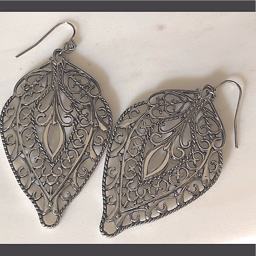Metal Leaf Drop Earrings